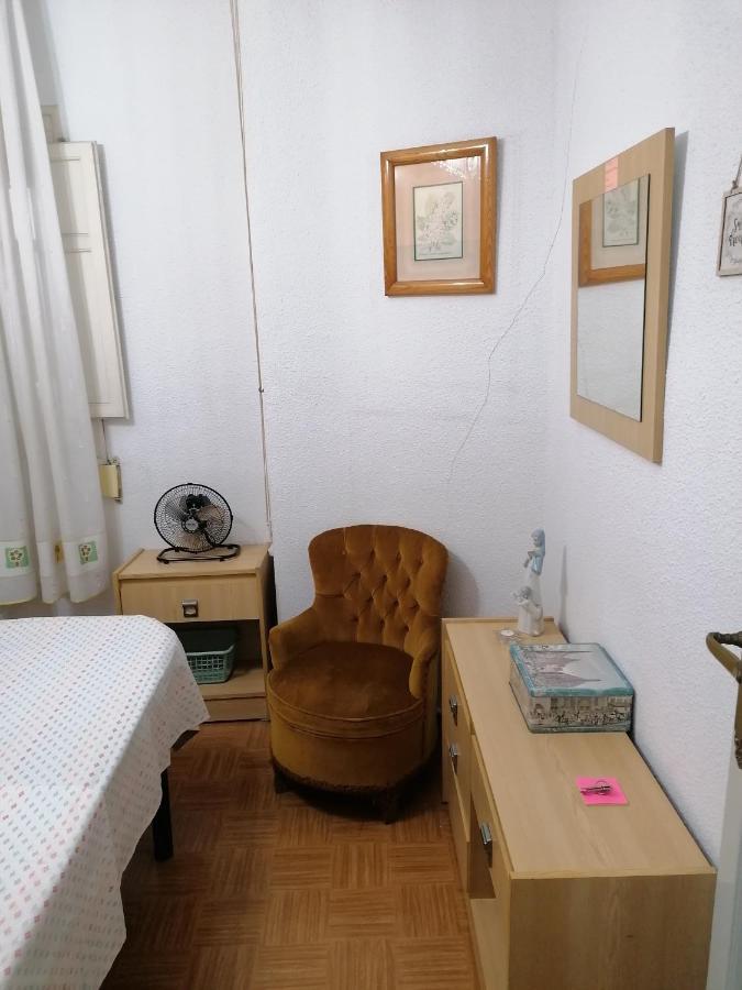 Mary'S Rooms Low Cost Valencia Luaran gambar